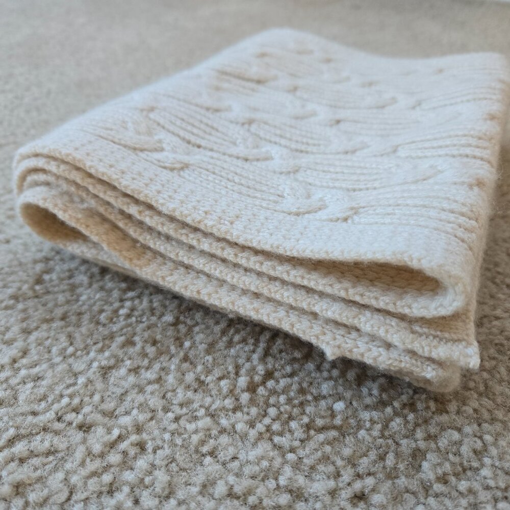 NWOT Nordstrom Cashmere Cable Scarf - Picture 7 of 7